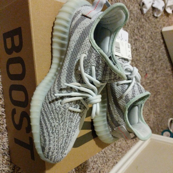 blue tint adidas